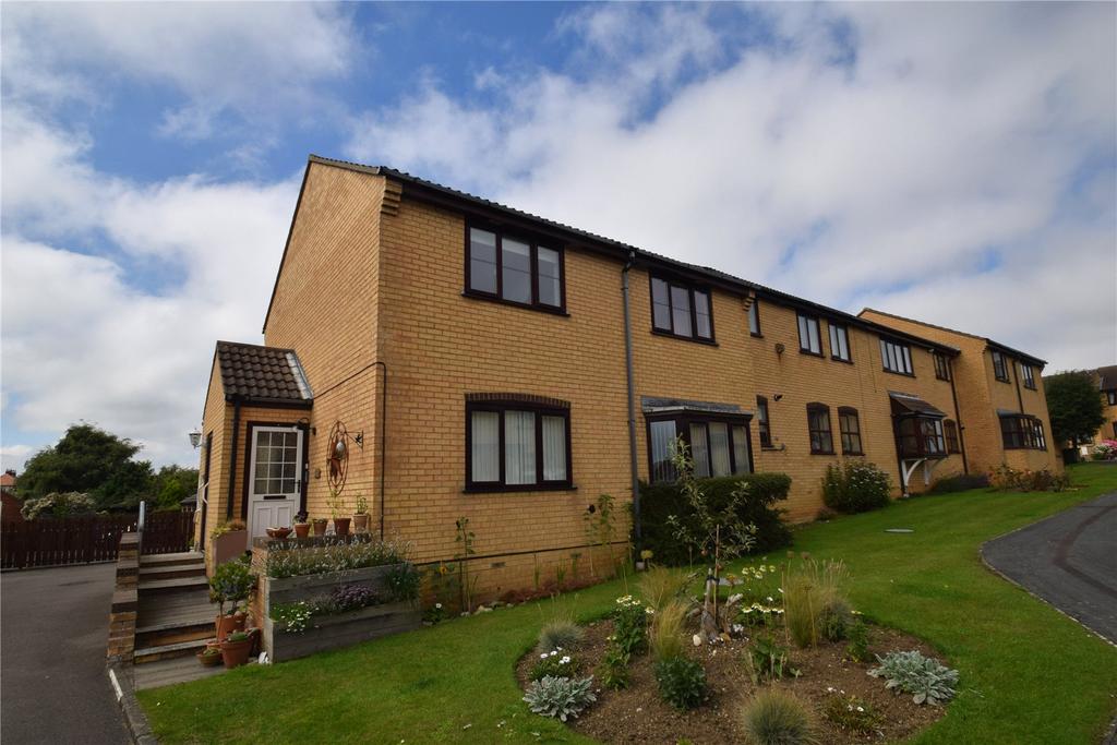 Scholes Park Road, Scarborough, North Yorkshire, YO12 2 bed apartment