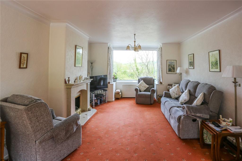 Strines Road, Marple, Stockport... 5 bed detached house £550,000