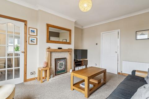 142 Ardmay Crescent, Glasgow, G44 4PP
