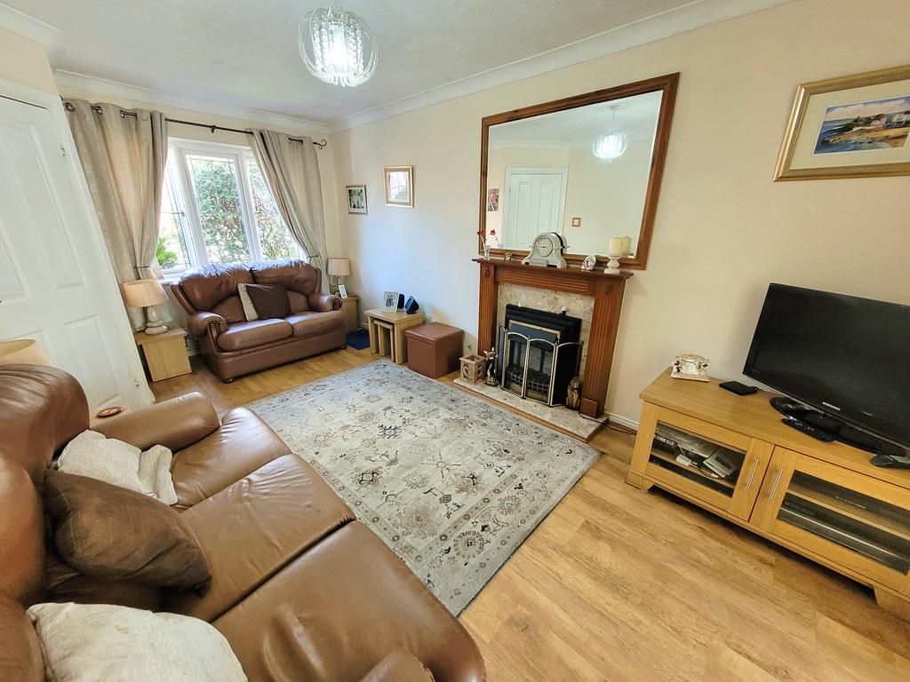 MIN Y COED, MARGAM VILLAGE, SA13 2TE 3 bed detached house for sale £