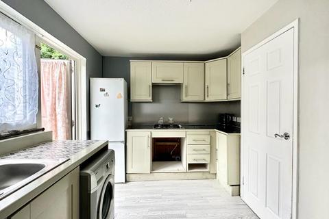 5 Northumberland Road, London, E6 5RN
