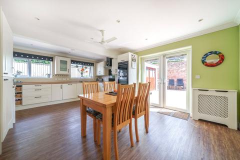 193a Topsham Road, Exeter, EX2 6AN