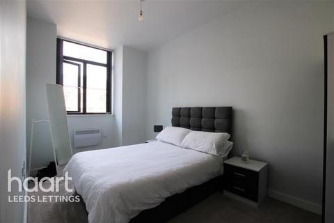 2 bedroom flat to rent, Victoria Riverside, City Centre