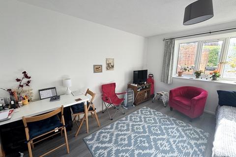 undefined, 1 Bedroom Ground Floor Flat