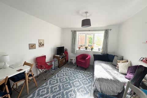 undefined, 1 Bedroom Ground Floor Flat
