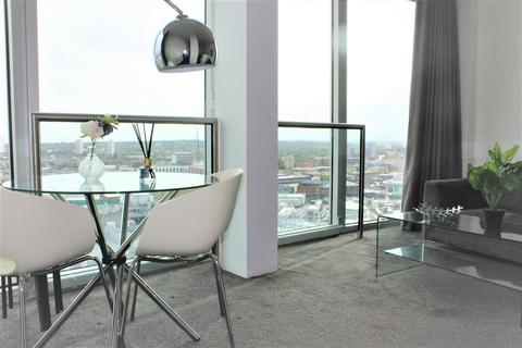 Studio to rent, Rotunda, 150 New Street, Birmingham, B2