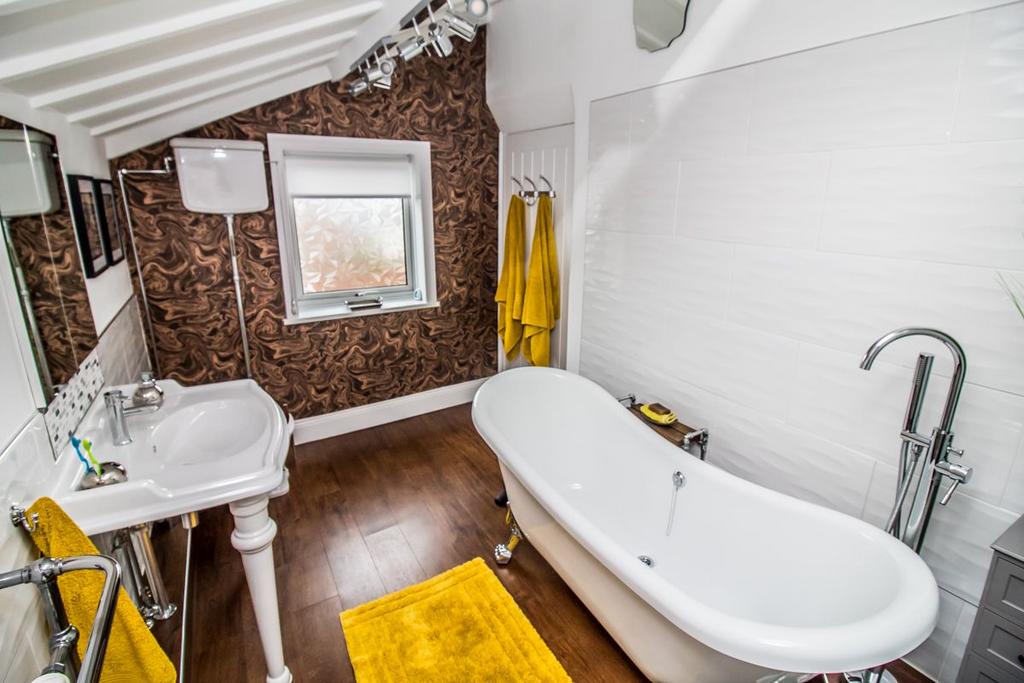 Bathroom 2