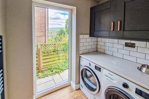 5 The Grove, Dobcross, Oldham, OL3 5RR