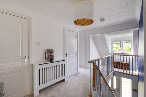 4 Elston Meadow, Westwood, Crediton, EX17 3SZ