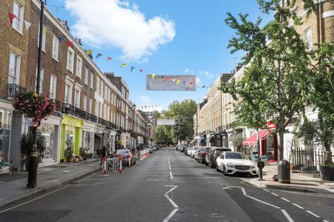 undefined, Connaught Street, Connaught Village, W2