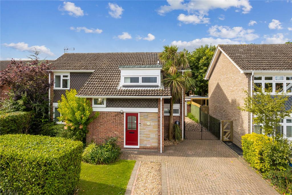 Fairlight Cross, Longfield, Kent, DA3 4 bed detached house for sale £