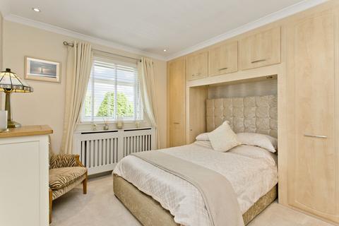 29 Crossraguel View, Maybole, KA19 8BA