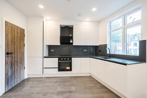 1 bedroom apartment to rent, Finchley Road, Hampstead, London, NW3