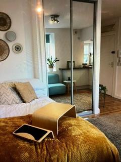 Studio to rent, Holburn Street, Basement Left, AB10