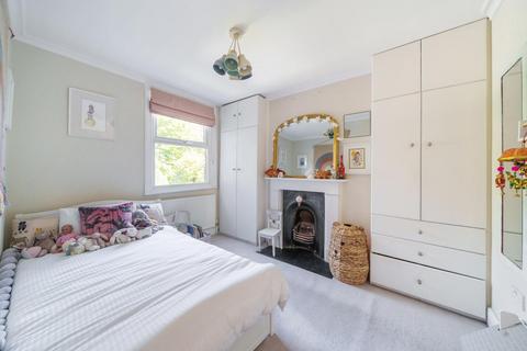 82 Kirkwood Road, London, SE15 3XX