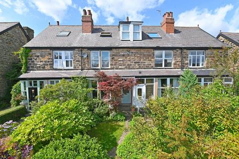 3 bedroom townhouse for sale, Wedderburn Road, Harrogate