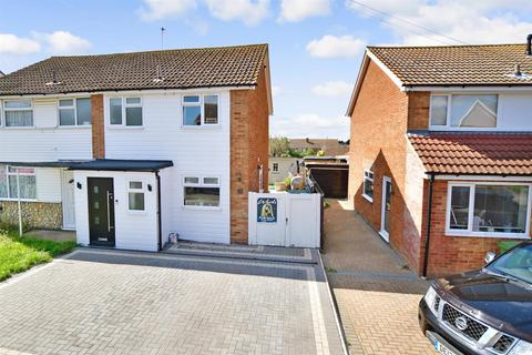 3 bedroom semi-detached house for sale, Bradfield Avenue, Teynham, Sittingbourne, Kent