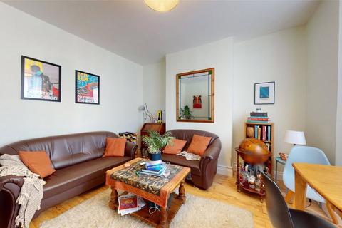 4 bedroom end of terrace house to rent, Appach Road, Brixton, SW2