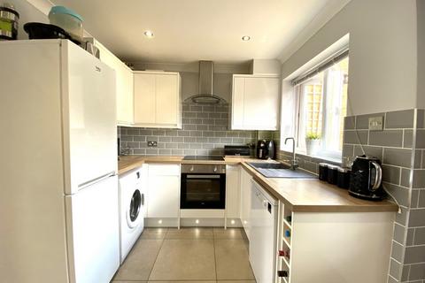 31 Chalbury Close, Poole, BH17 8BP