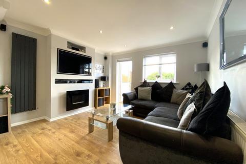 31 Chalbury Close, Poole, BH17 8BP