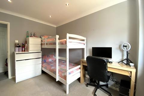 31 Chalbury Close, Poole, BH17 8BP