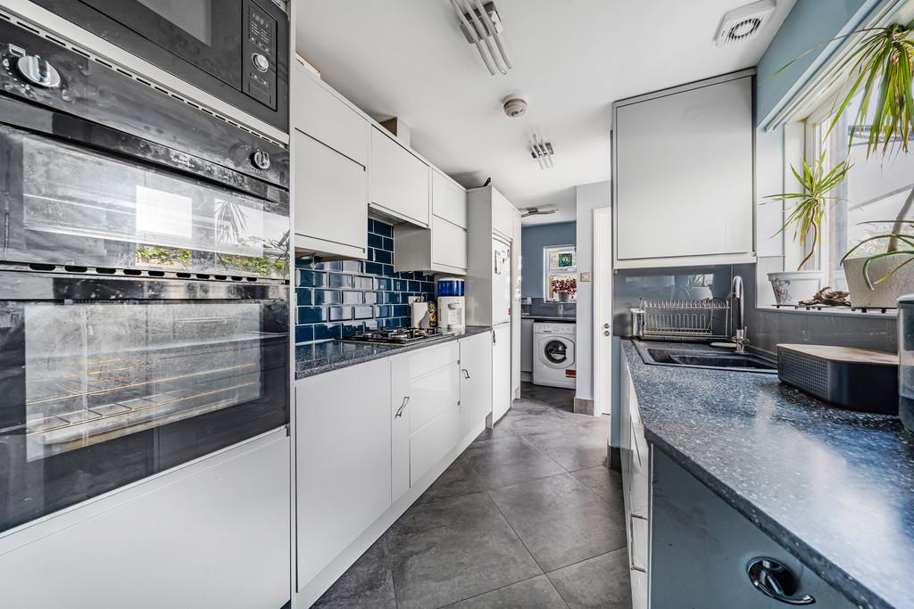 Charles Street, Southborough 2 bed semidetached house for sale £350,000