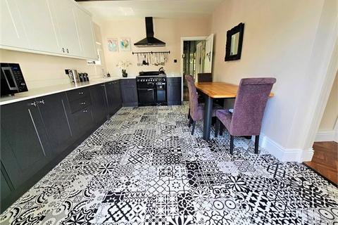 10 Burlescoombe Close, Southend-on-sea, SS1 3QQ