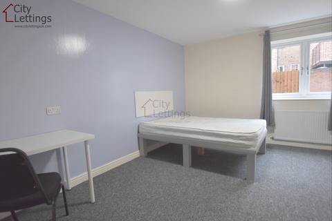 1 bedroom in a flat share to rent, North Sherwood Street, Arboretum