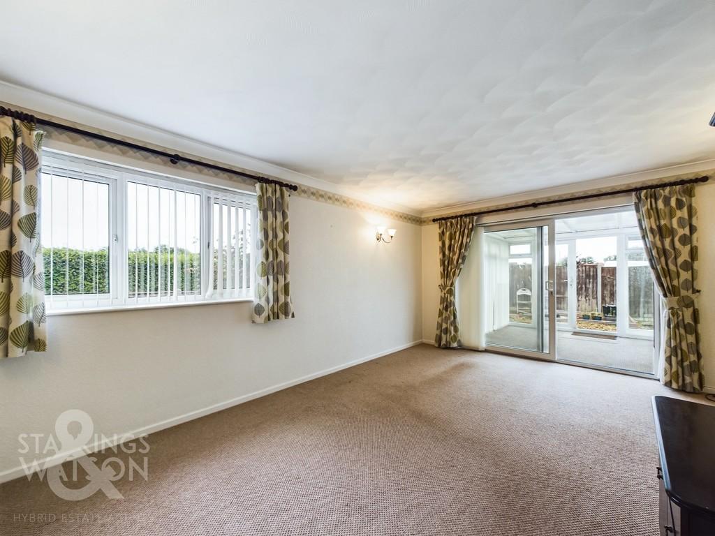Hamilton Way, Ditchingham, Bungay 3 bed detached bungalow for sale £