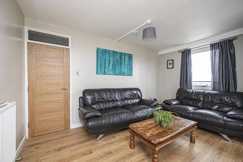 2 bedroom flat to rent - Offenbach House, Mace Street, Bethnal Green, London, E2