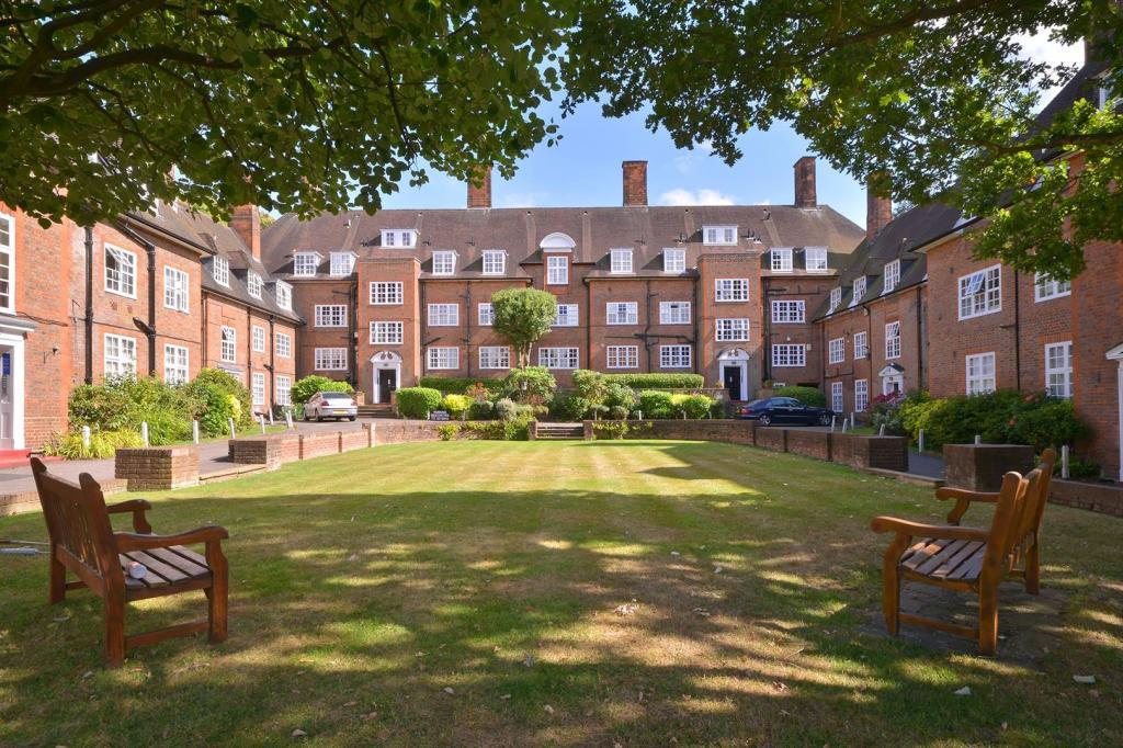 Hampstead-way-heathcroft-london