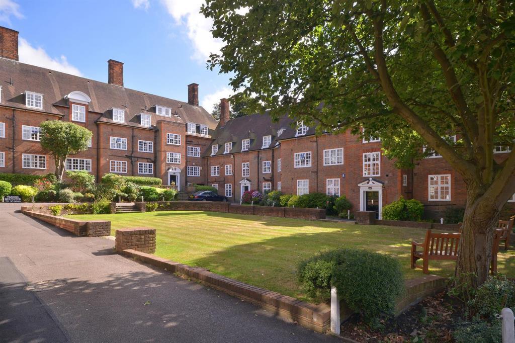Hampstead-way-heathcroft-london