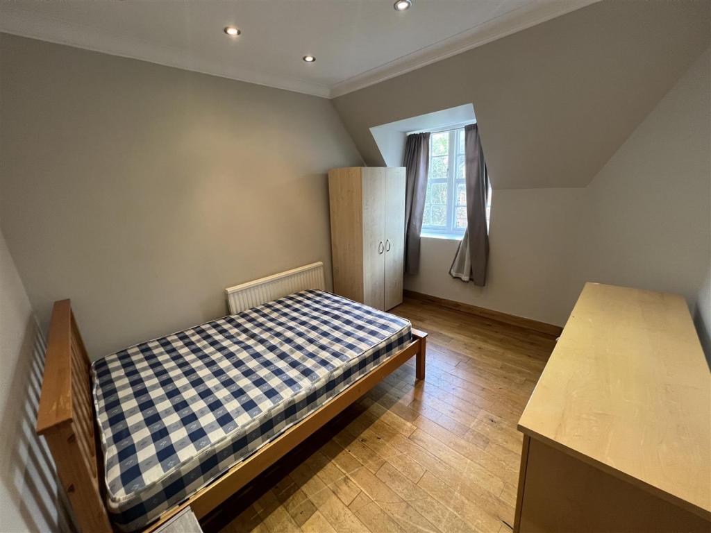 Hampstead-way-heathcroft-london