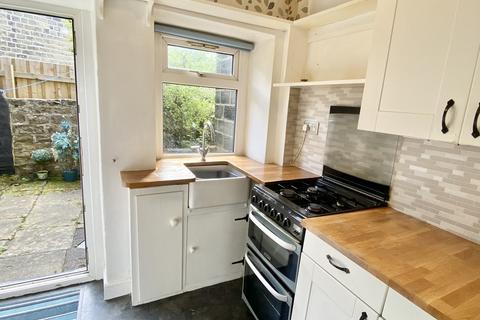 1 bedroom terraced house to rent, Main Road, Keighley BD20