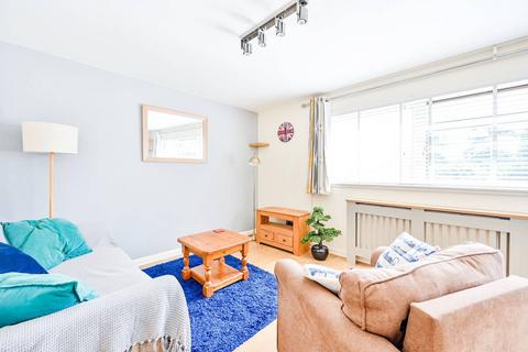 1 bedroom maisonette to rent, Addlestone, Addlestone, KT15
