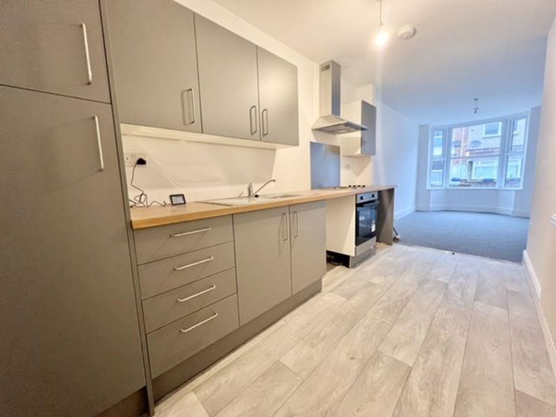 Kitchen to lounge