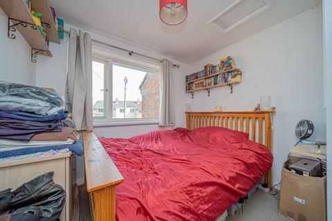 2c Avon Road, Melksham, SN12 8AY