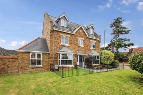 5 bedroom detached house for sale, Pinewood Place, Bexley Park