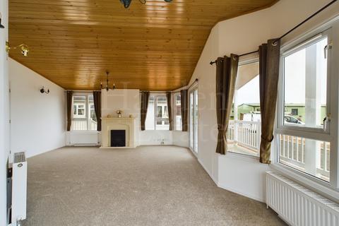 2 bedroom park home for sale - The Rock Caravan Park, Bromyard, HR7 4LP