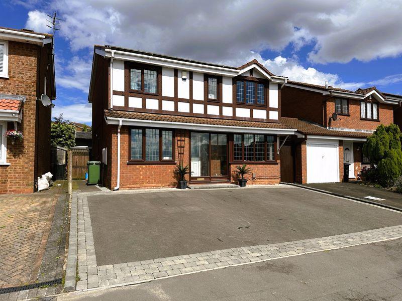 Aintree Way, Dudley 5 bed detached house for sale £375,000