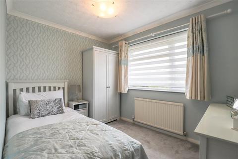 1 Gladeside, St Albans, AL4 9JA