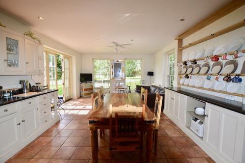 6 bedroom detached house for sale, The Manor, Townsend Road, Wittering