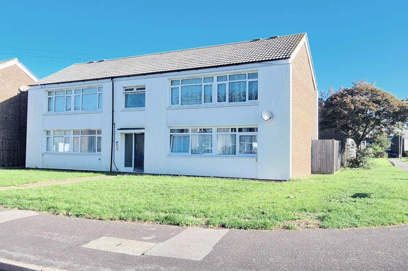 Elmore Avenue, LeeOnTheSolent, PO13 1 bed ground floor flat for sale
