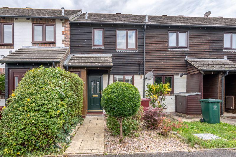 Chichester Drive, Chichester 2 bed terraced house for sale £279,000