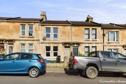 24 Coronation Avenue, Bath, BA2 2JN