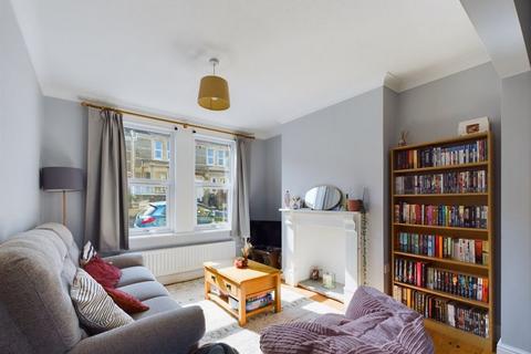 24 Coronation Avenue, Bath, BA2 2JN