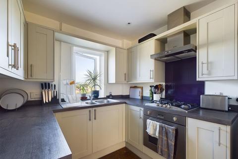 24 Coronation Avenue, Bath, BA2 2JN
