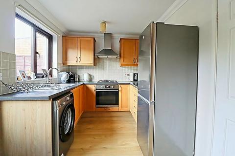 2 bedroom terraced house for sale, Gandalfs Ride, South Woodham Ferrers