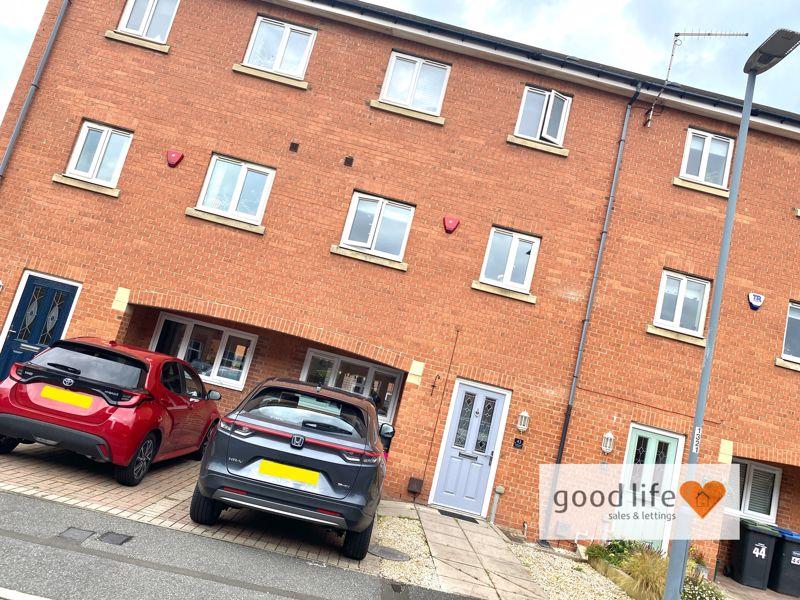 Linthorpe Avenue, Seaham SR7 4 bed terraced house for sale £200,000