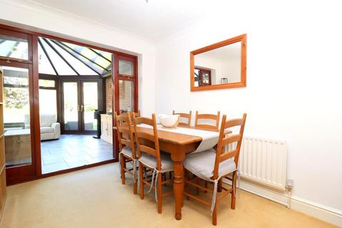 34 Broadacres, Luton, LU2 7YF